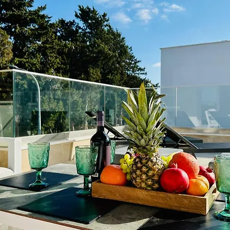 Vila Luxury Paradise *